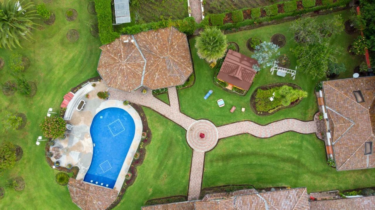 Casa D'Campo Tababela Hotel Boutique Exterior photo